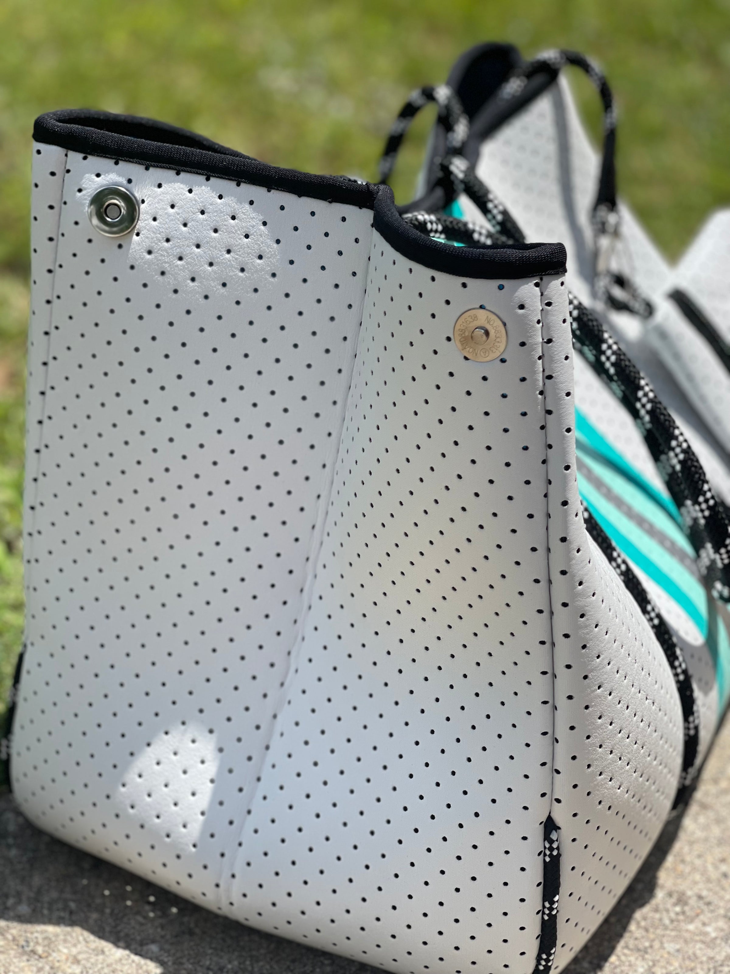 Endless Summer Neoprene Tote – Rugged Soul Clothing Co.