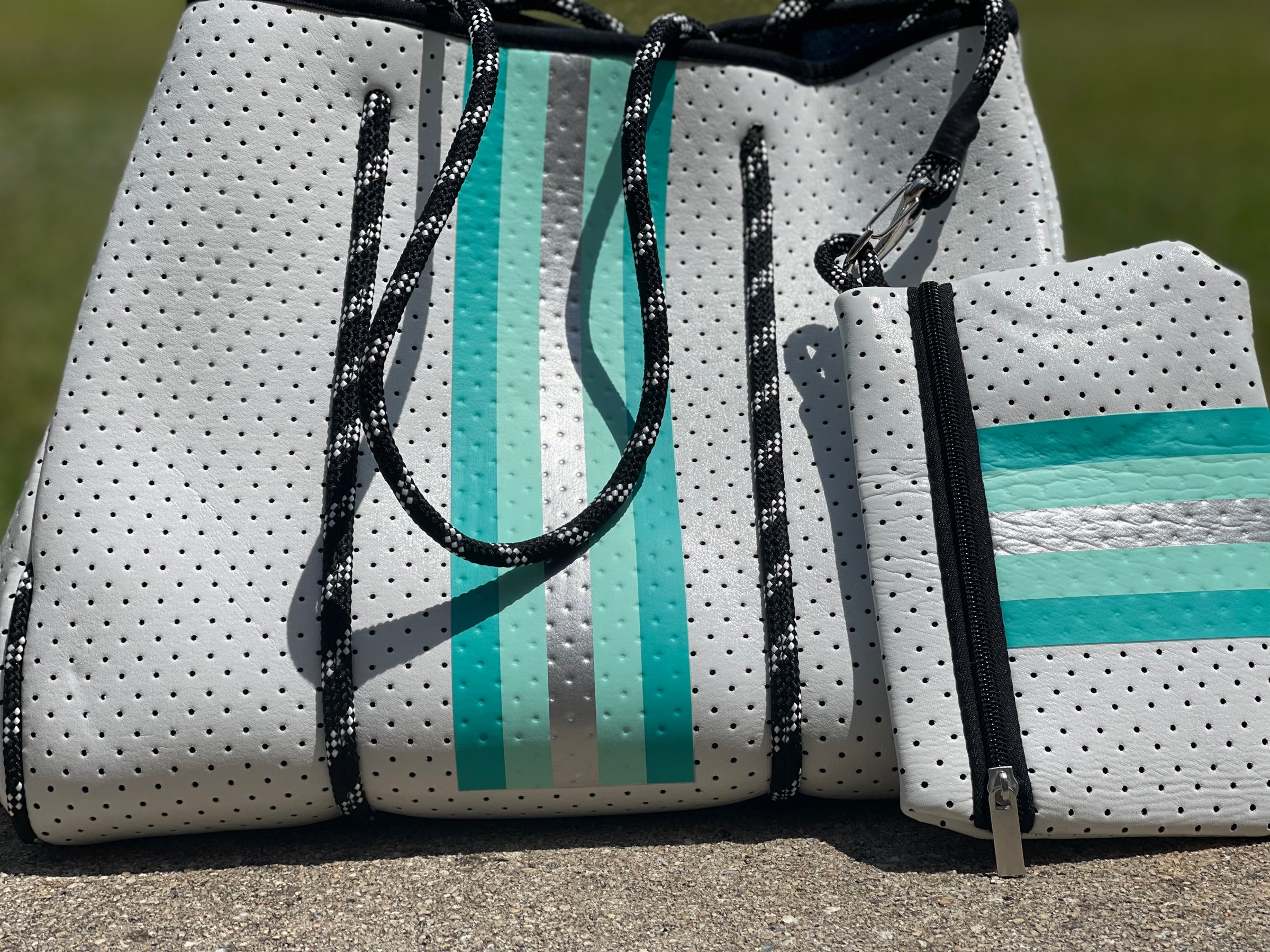 Endless Summer Neoprene Tote – Rugged Soul Clothing Co.